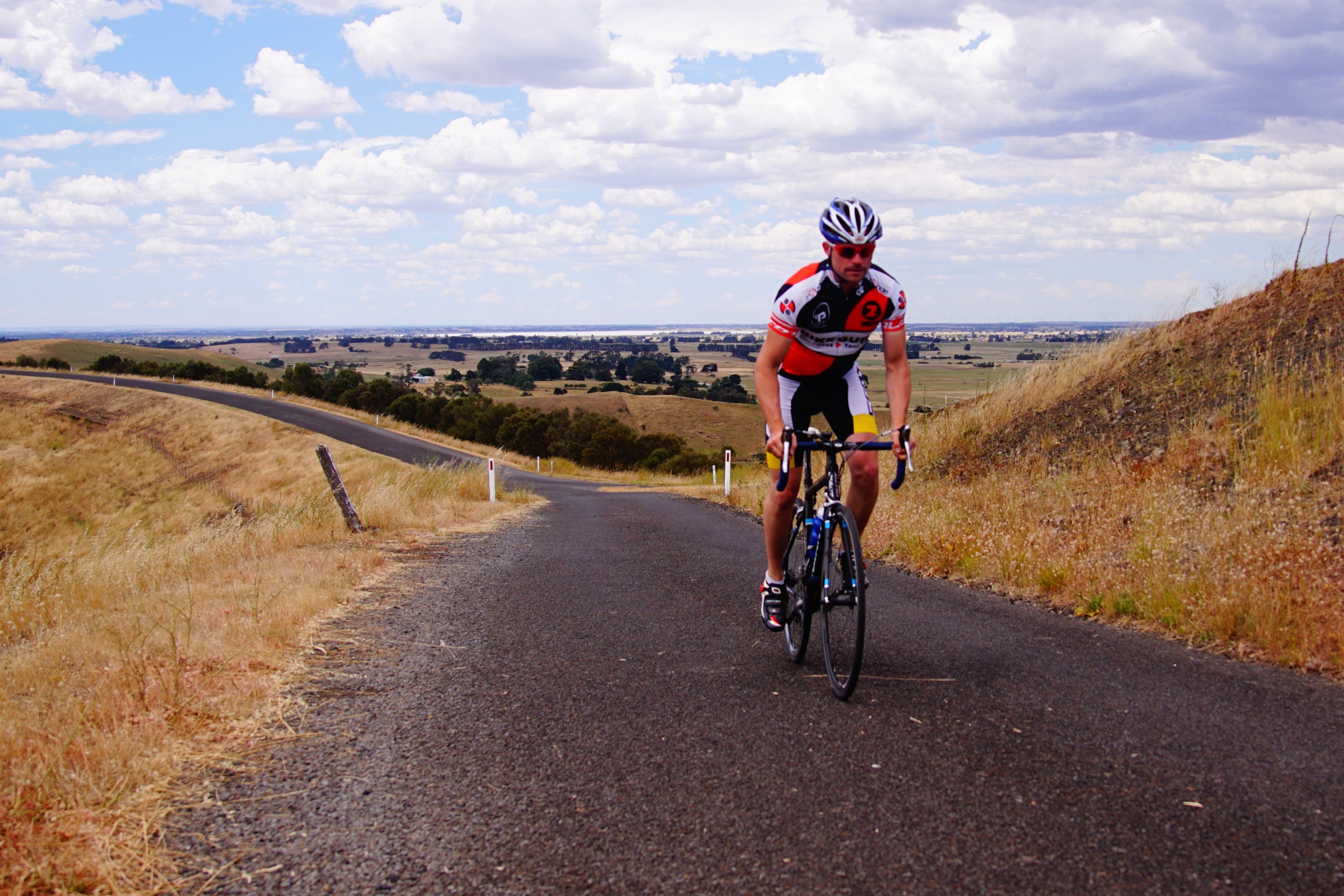 Why Cyclists Over 45 Love Bifocal Sunglasses